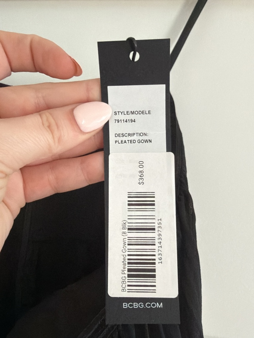 NWT BCBGMaxAzria Pleaded Gown in Black Size 8 - Picture 9 of 9